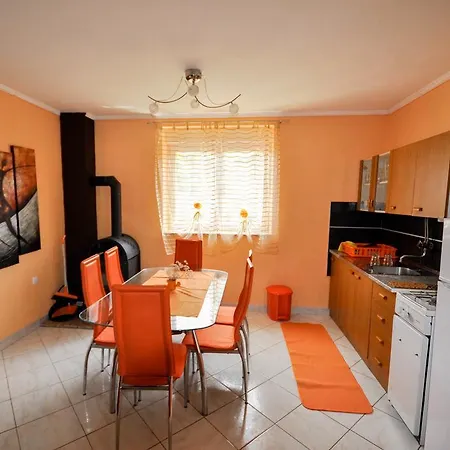 Apartment Jurica *