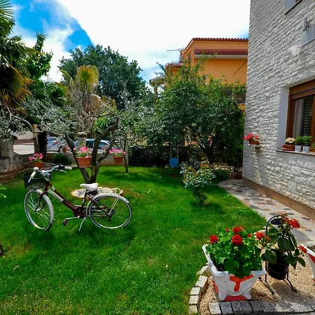 Jurica Appartement *